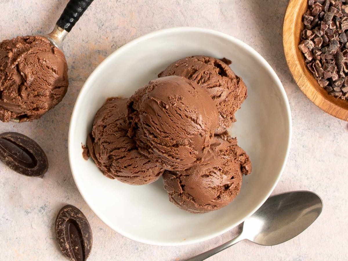 10عکس باکیفیت و عالی از بستنی شکلاتی Chocolate Ice-cream برای چاپ روی انواع پرده