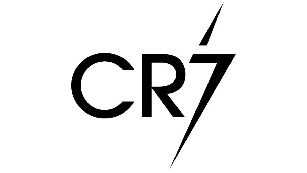 10عکس باکیفیت از نشان CR7 برای چاپ روی انواع پرده