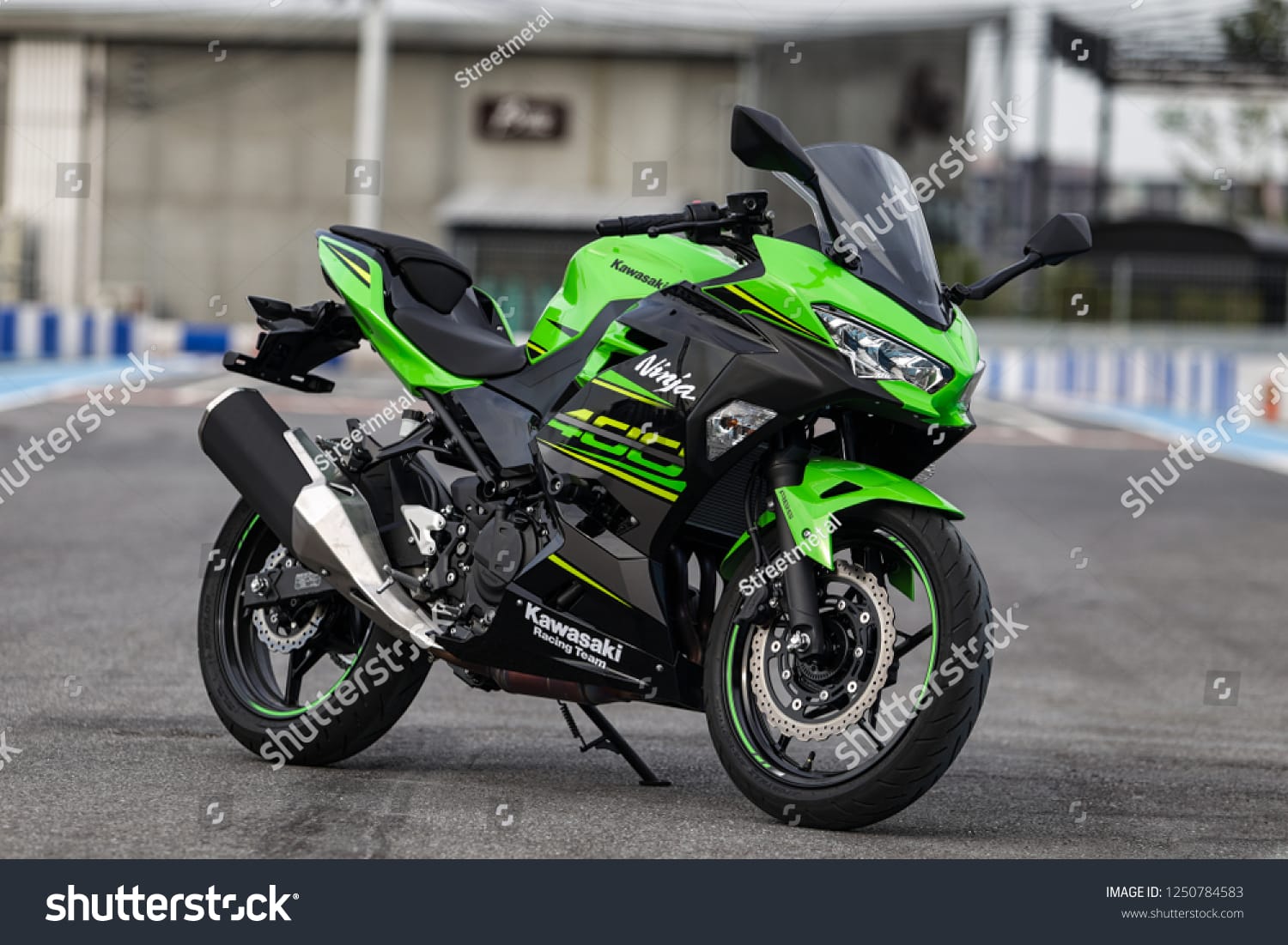 موتور کاوازاکی نینجا Kawazaki Ninja - کد 1250784583