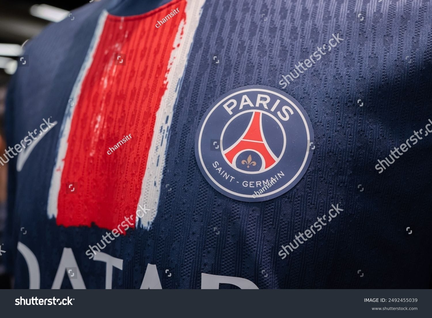 لوگو باشگاه پاریسن ژرمن PSG - کد 2492455039