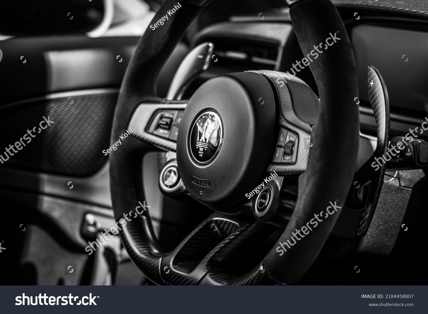 مازراتی ام سی 20 Maserati MC20 - کد 2184458807