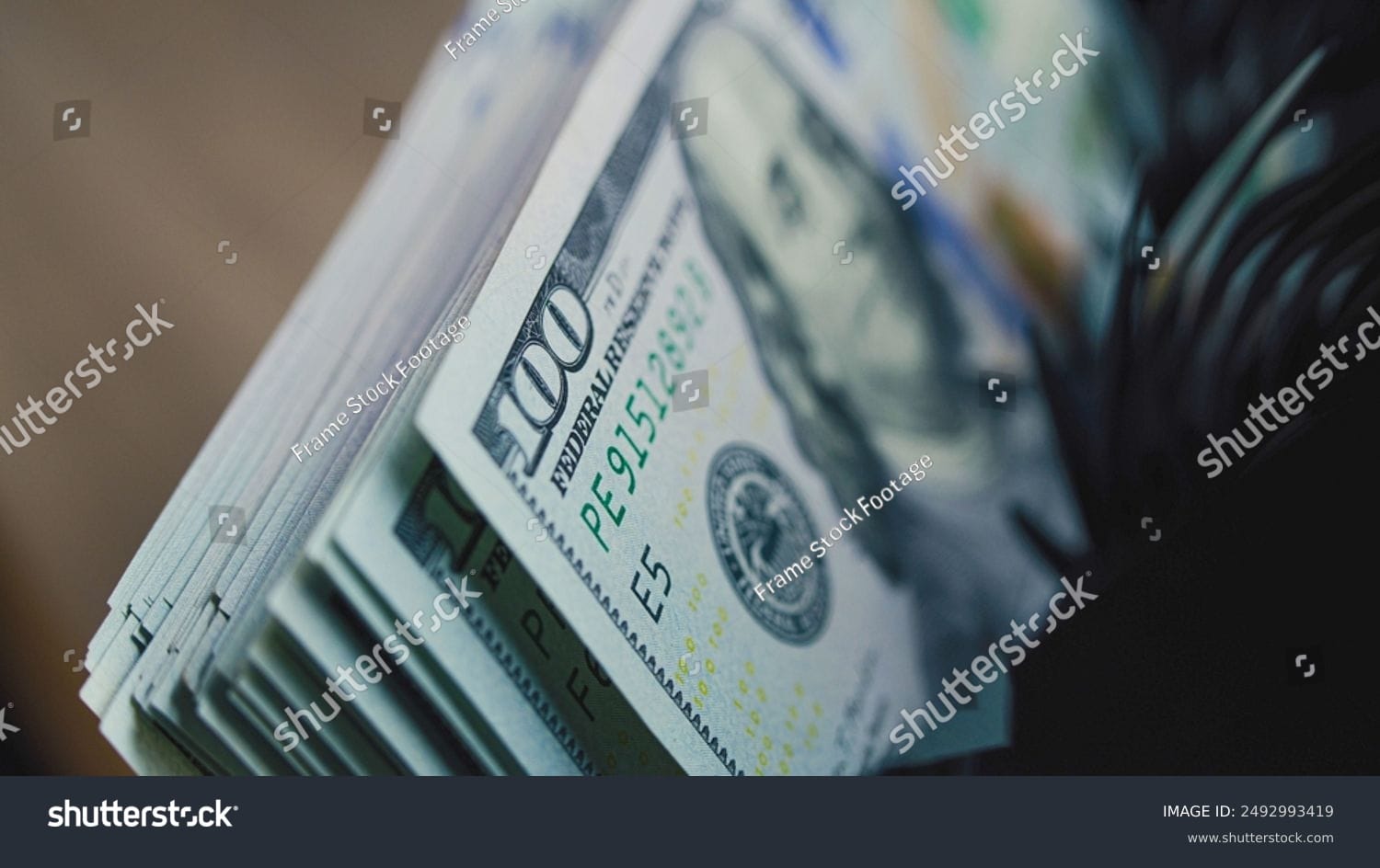 دلار امریکا US Dollar - کد 2492993419