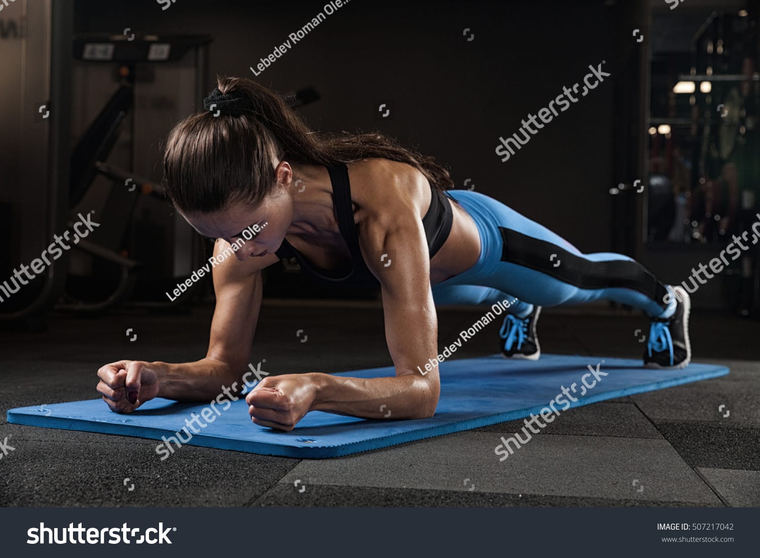 بدنسازی BodyBuilding - کد 507217042