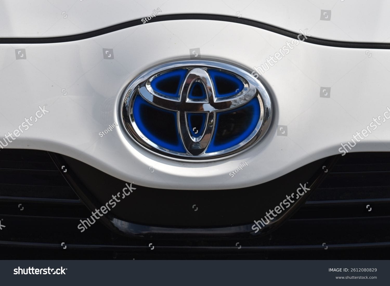 لوگو تویوتا Toyota - کد 2612080829