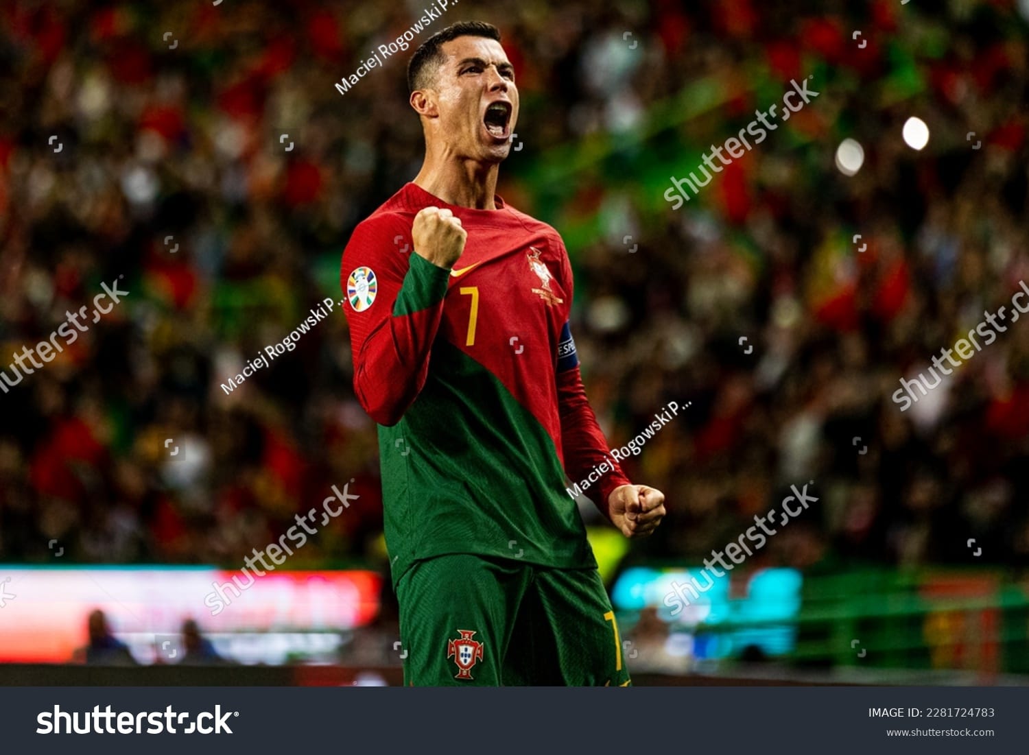 کریستیانو رونالدو Cristiano Ronaldo - کد 2281724783