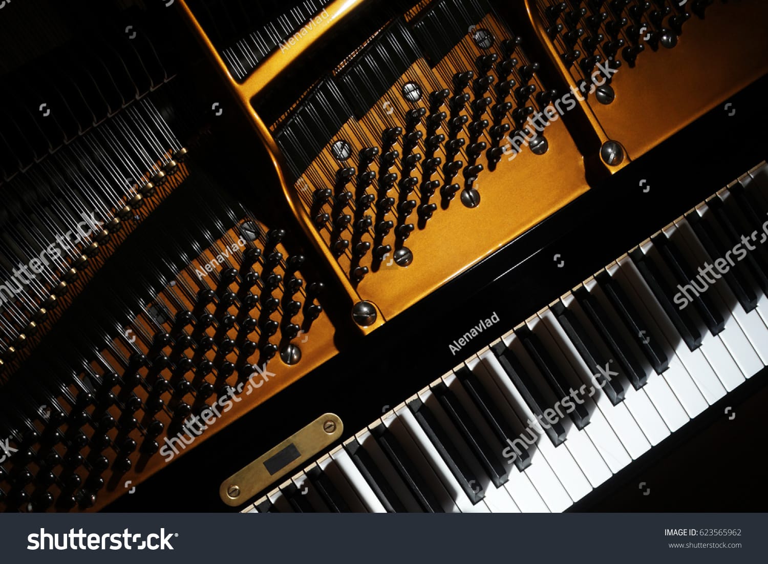 پیانو Piano - کد 623565962