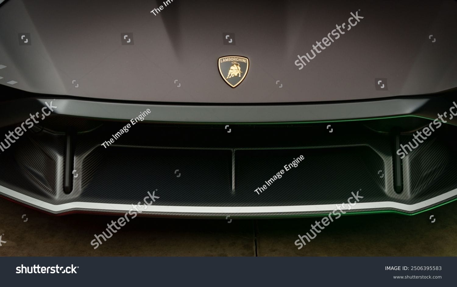 لامبورگینی Lamborghini - کد 2506395583