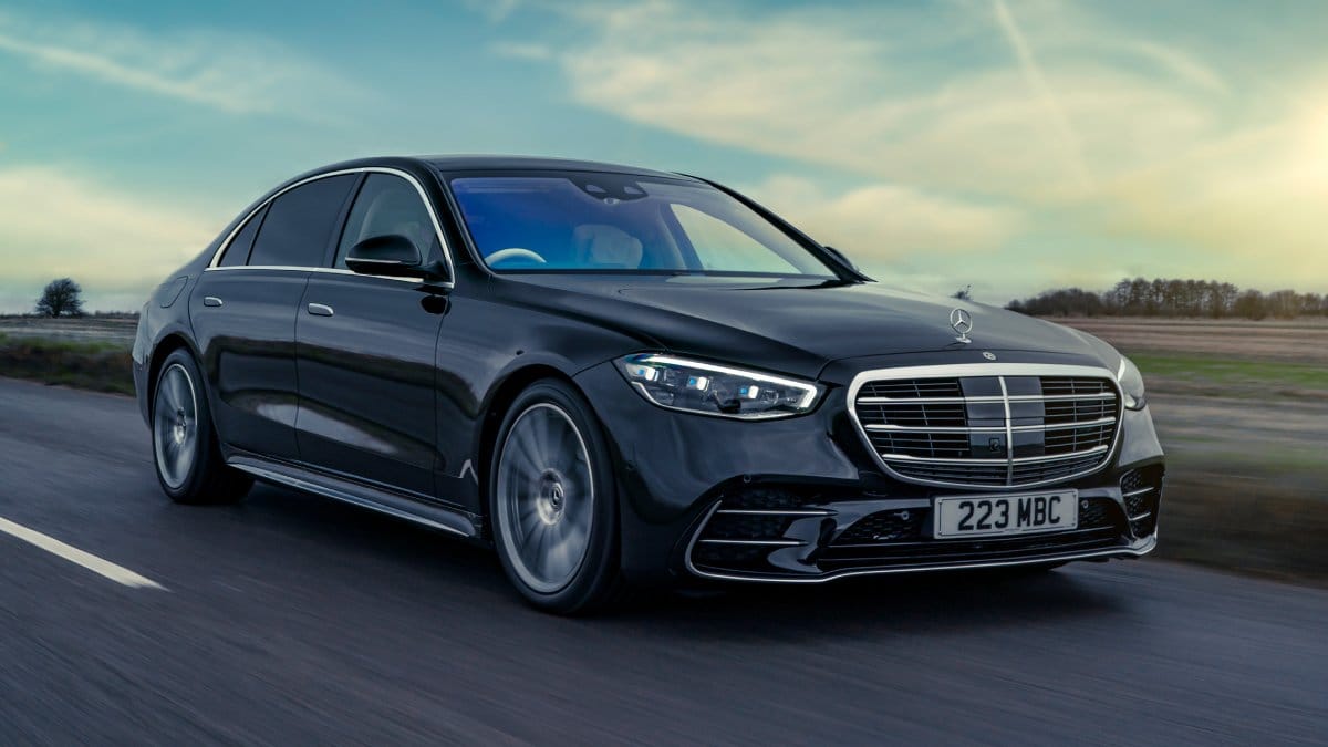 10عکس باکیفیت از مرسدس بنز Mercedes Benz S500 برای چاپ روی انواع پرده