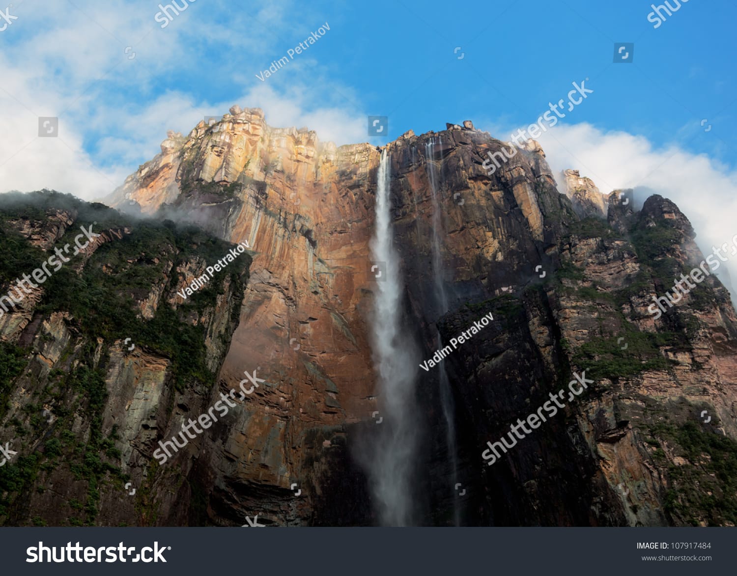 آبشار آنجل Angel Waterfall - کد 107917484