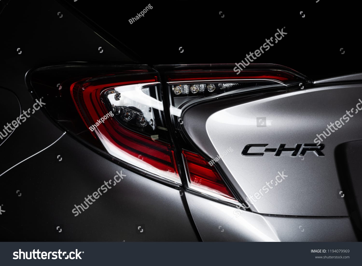 تویوتا Toyota CHR - کد 1194079969