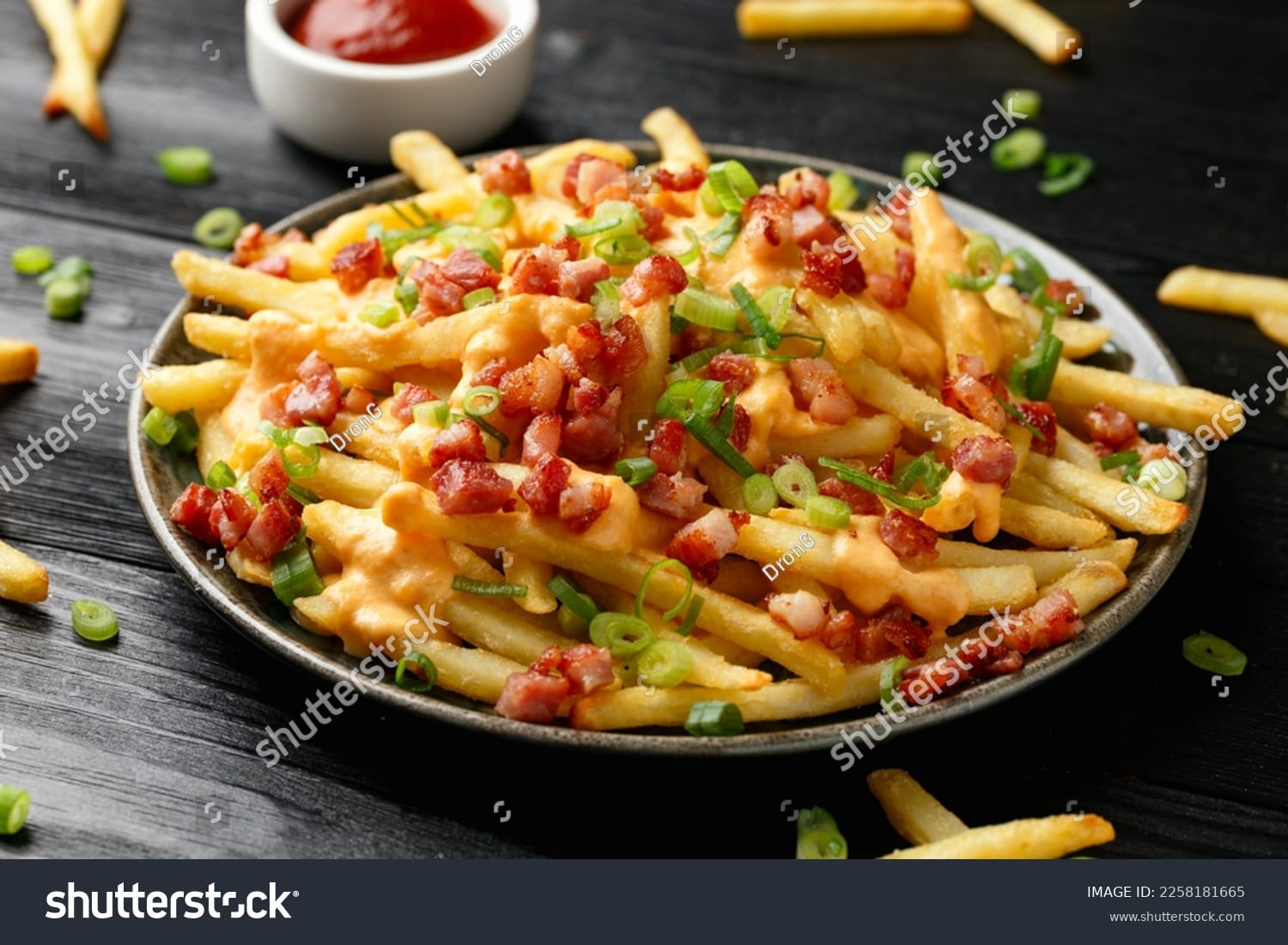 سیب زمینی سرخ کرده French Fries - کد 2258181665