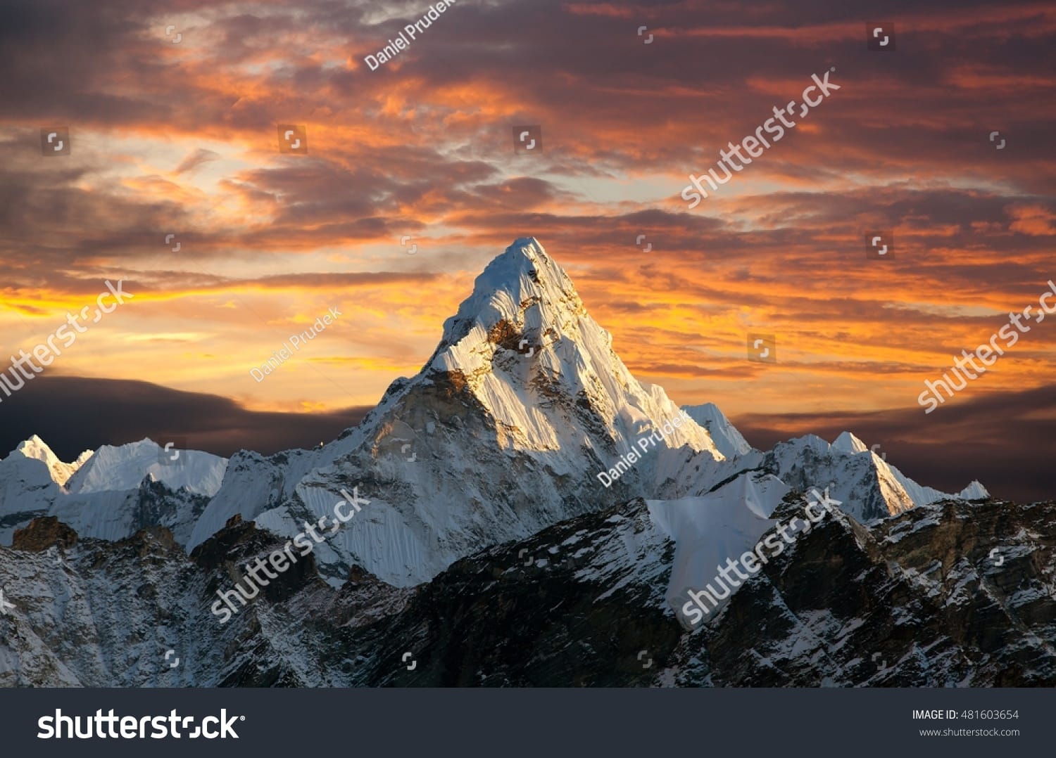 قله اورست Everest Peak - کد 481603654
