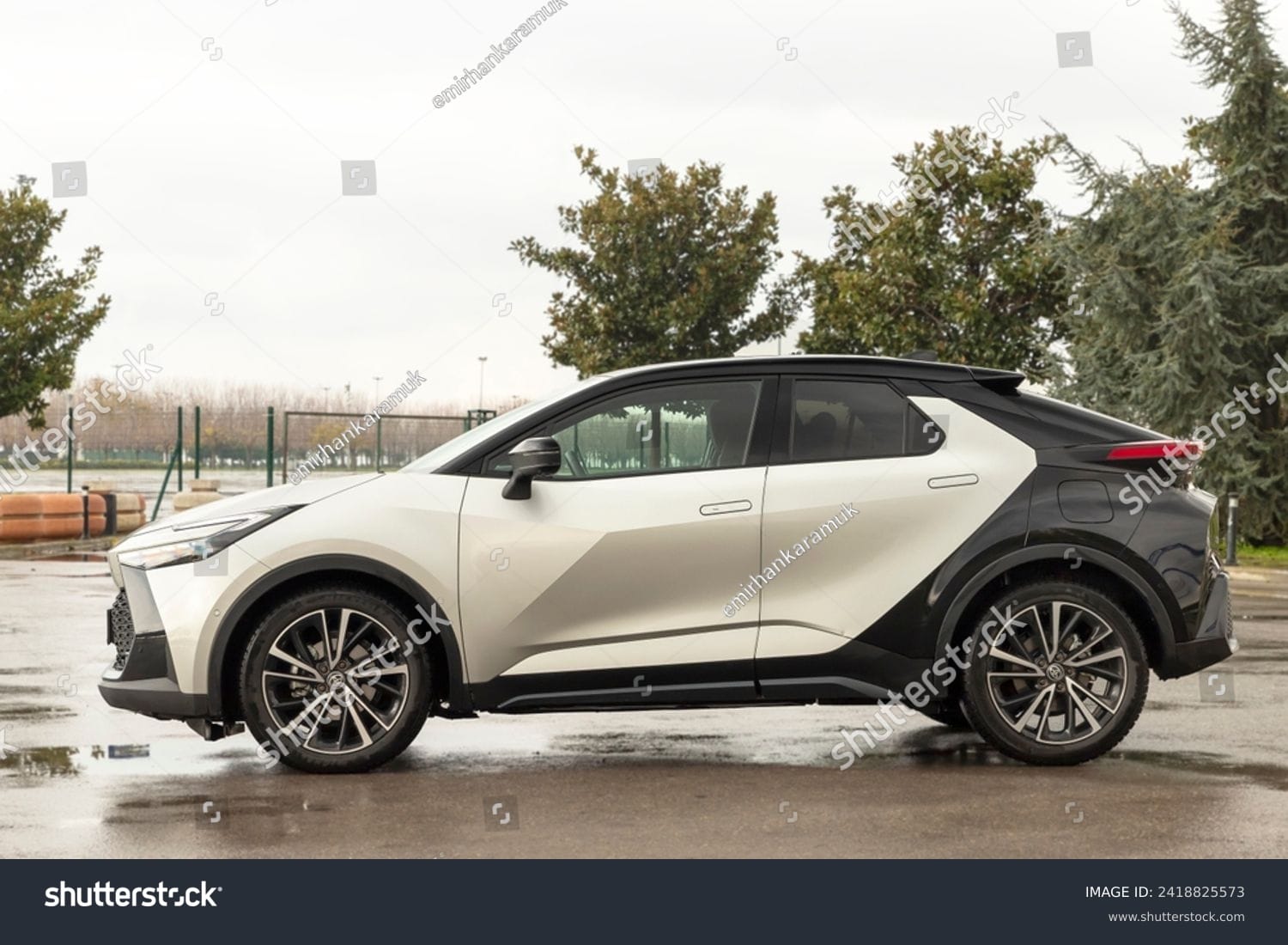 تویوتا Toyota CHR - کد 2418825573