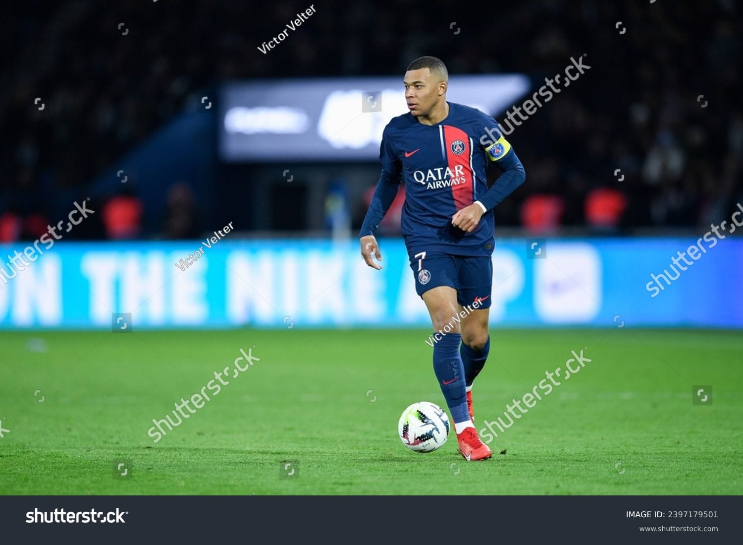 کیلین امباپه Kylian Mbappe - کد 2397179501